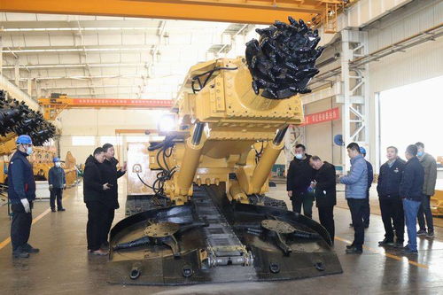 峰峰集團客戶赴石煤機公司考察驗收煤機裝備，助力金屬及金屬礦批發供應鏈優化